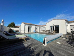 Belle maison familiale avec piscine et parking